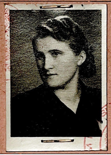 MATYDA HABIK z domu STRADOWSKA, córka zamordowanej MARII STRADOWSKIEJ, siostra zamordowanego WACŁAWA STRADOWSKIEGO.